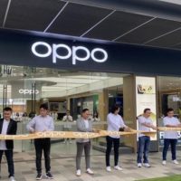 Oppo Online Store Kembali Hadir dengan Layanan 8 Jam Sampai