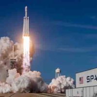 Misi Mars SpaceX: Mengorbitkan Jaringan Satelit seperti Starlink