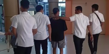 Santri Korban Kebakaran Lombok Dihalang saat Akan Terbang ke Podcast Densu