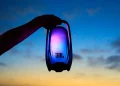 Pulse 6 Dirilis, Speaker Portabel Unik Mirip Lentera