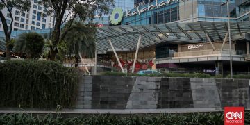 Polemik Pagar Tinggi di Mal Jakarta